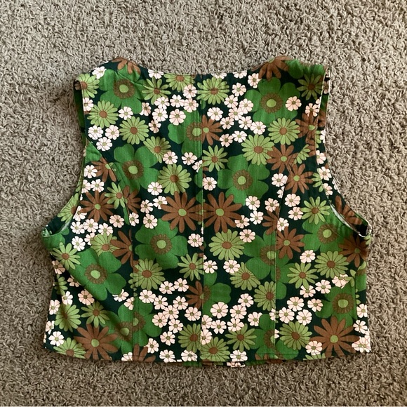 NWT~Princess Highway 60’s 70’s Inspired Green, Brown, & Cream Floral Vest, Large - Picture 6 of 7